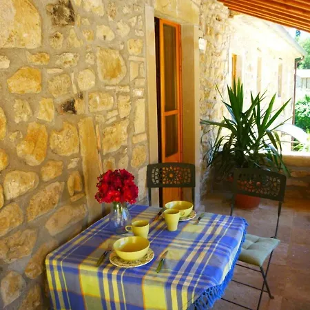 Sleeps 20 Pool Wifi Villa Morra
