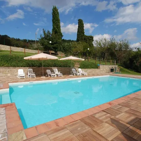 Villa Sleeps 20 Pool Wifi Morra